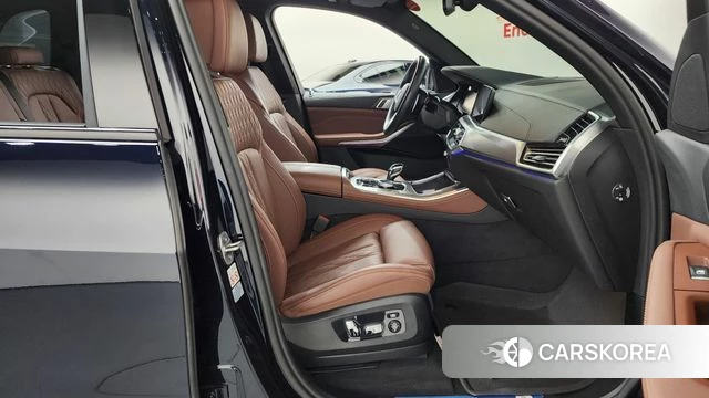 BMW X5 (G05) 2022 Черный из Кореи, фото 2