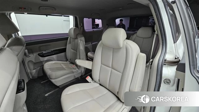 Kia The New Carnival 2018 Белый из Кореи, фото 2