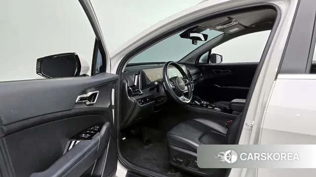 Kia Sportage 5th Generation 2023 Белый из Кореи, фото 2