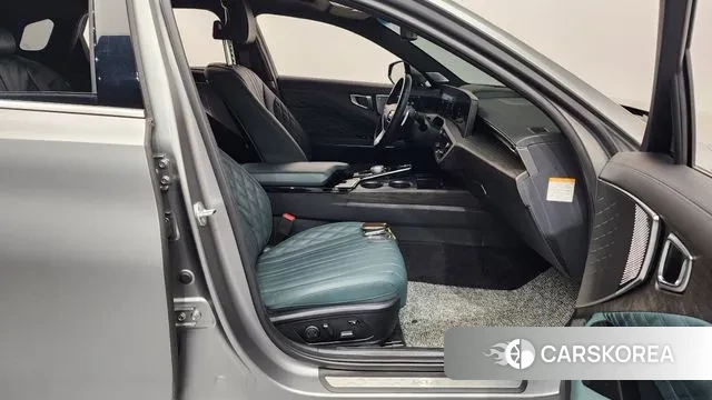 Kia K8 Hybrid 2024 Серый из Кореи, фото 2