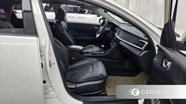 Kia The New K5 2nd generation 2018 Белый из Кореи, фото 2