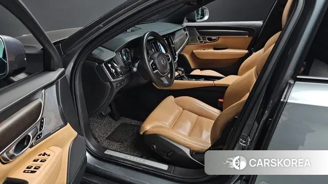 Volvo V90 Cross-Country 2018 Серый из Кореи, фото 2