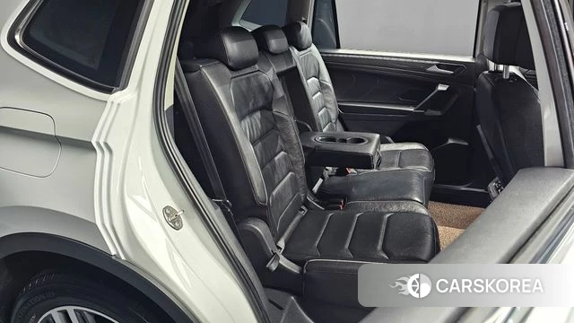 Volkswagen Tiguan Allspace 2020 Белый из Кореи, фото 2