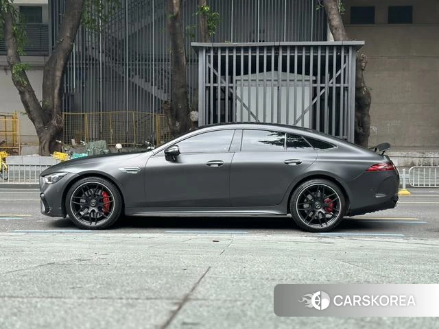 Mercedes-Benz AMG GT 2023 Темно-серый из Китая, фото 2