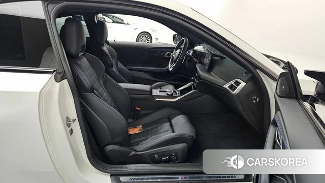 BMW 2 Series (G42) 2025 Белый из Кореи, фото 2