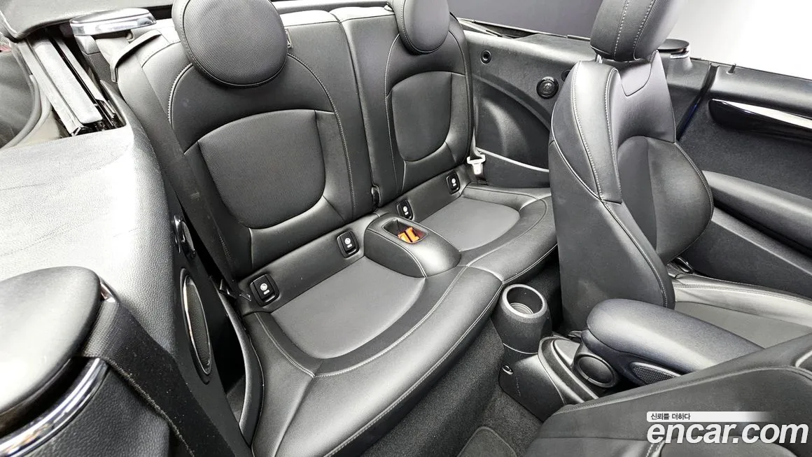 Mini Cooper Convertible 2019 Синий из Кореи, фото 2