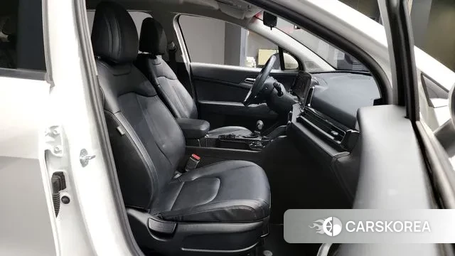 Kia Sportage 5th Generation 2022 Белый из Кореи, фото 2