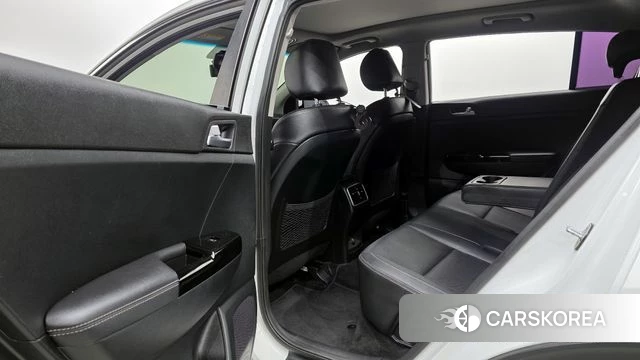 Kia Sportage 4th Generation 2018 Белый из Кореи, фото 2