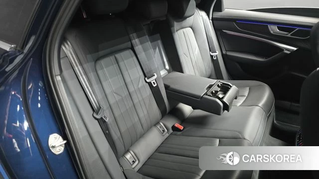 Audi A6 (C8) 2022 Синий из Кореи, фото 2