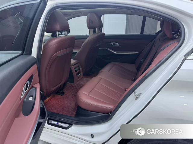 BMW 3 series id 3957852 из Китая 2