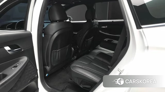 Hyundai The New Santa Fe 2021 Белый из Кореи, фото 2