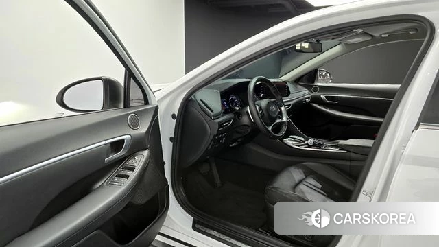 Hyundai Sonata (DN8) 2021 Белый из Кореи, фото 2