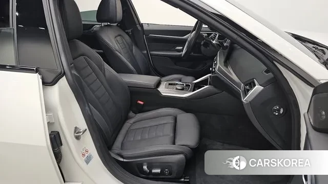 BMW i4 2023 Белый из Кореи, фото 2