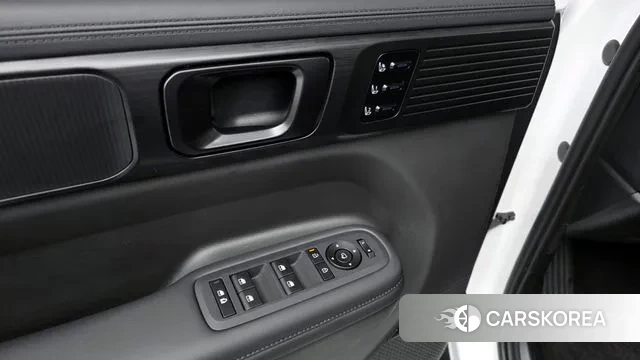 Hyundai Santa Fe (MX5) 2023 Белый из Кореи, фото 2