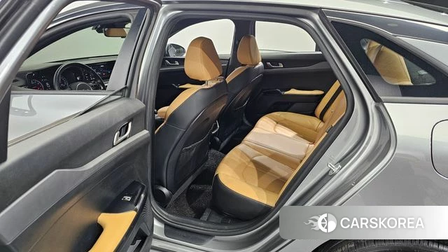 Kia K5 3rd generation 2021 Серый из Кореи, фото 2