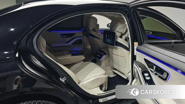 Mercedes-Benz S-Class W223 2024 Черный из Кореи, фото 2