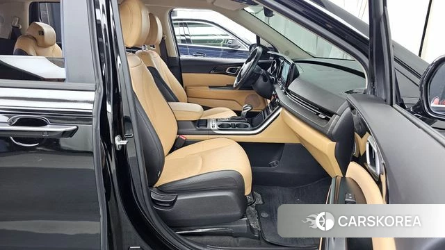 Kia Carnival 4th generation 2022 Черный из Кореи, фото 2
