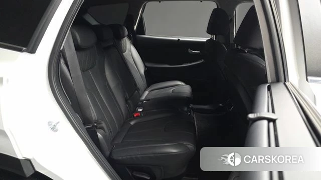 Hyundai The New Santa Fe 2023 Белый из Кореи, фото 2