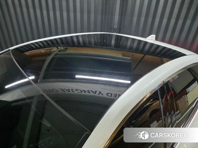 Toyota Crown Crossover 2023 Белый из Кореи, фото 2