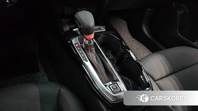 Chevrolet (GM Daewoo) Trax Crossover 2024 Белый из Кореи, фото 2