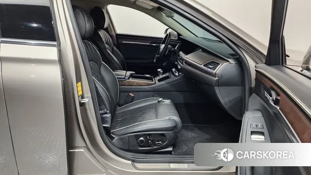 Genesis G90 2021 Песочный из Кореи, фото 2