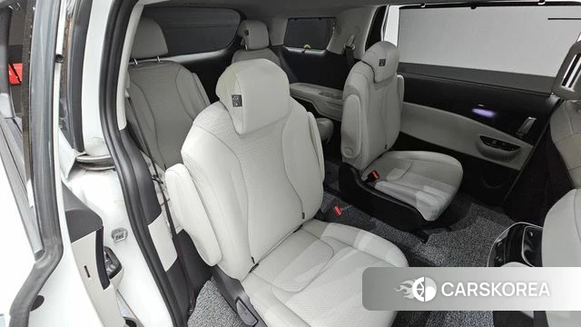 Kia Carnival 4th generation 2023 Белый из Кореи, фото 2