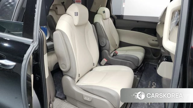 Kia The New Carnival 4th Generation 2024 Черный из Кореи, фото 2