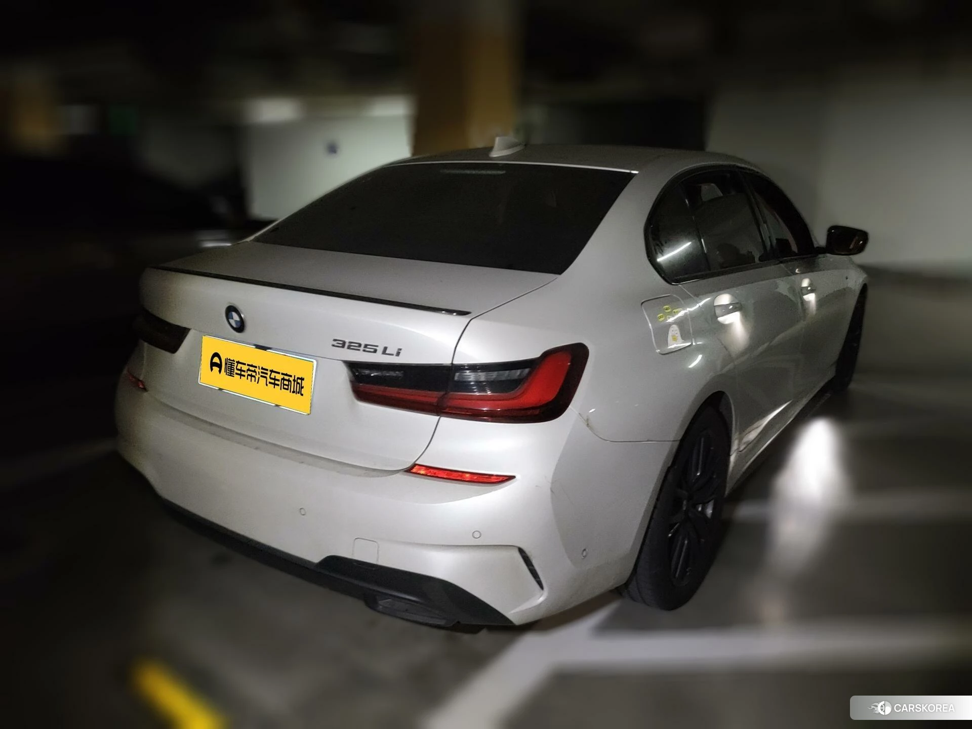 BMW 3 series 2022 Белый из Китая, фото 2