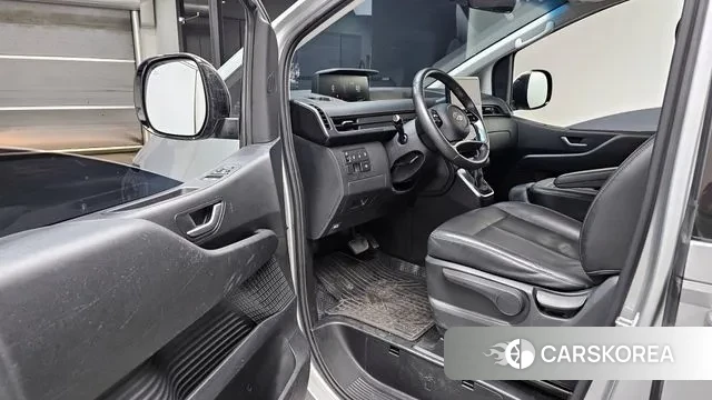 Hyundai Staria 2022 Серебряный из Кореи, фото 2