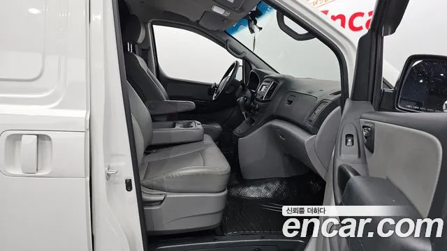 Hyundai The New Grand Starex 2021 Белый из Кореи, фото 2