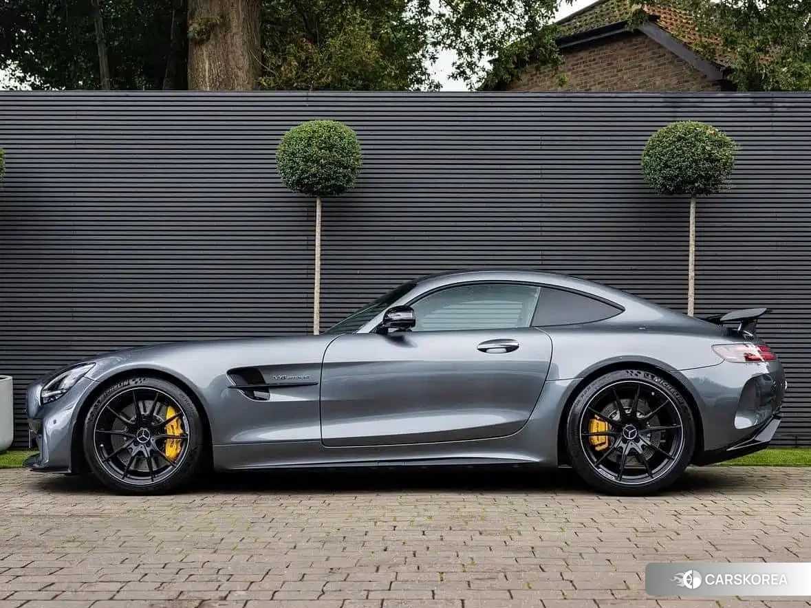 Mercedes-Benz AMG GT 2023 Silver/gray из Китая, фото 2