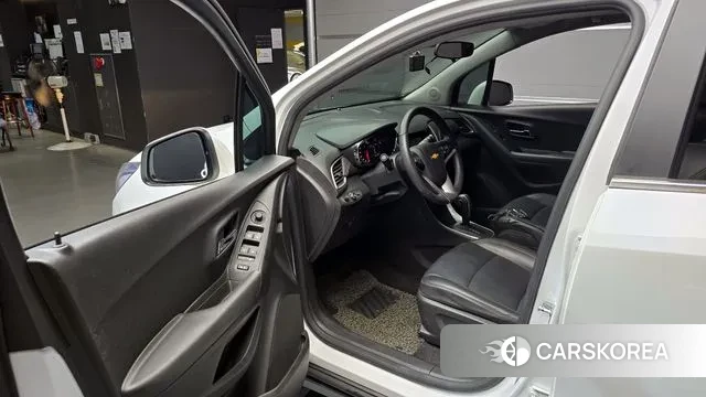 Chevrolet (GM Daewoo) The New Trax 2018 Белый из Кореи, фото 2