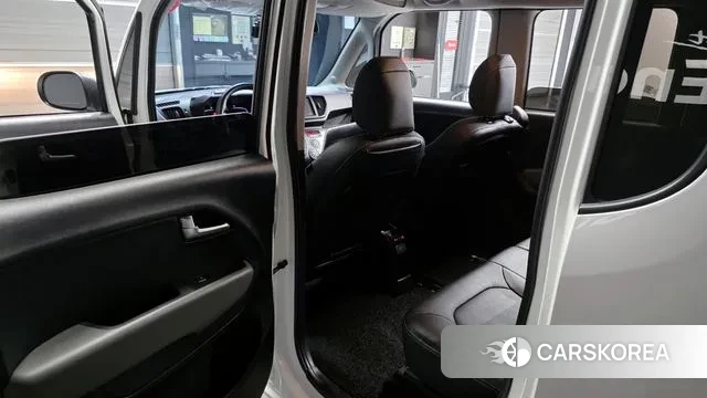 Kia The New Kia Ray 2023 Белый из Кореи, фото 2