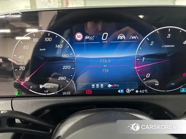 Mercedes-Benz E-Class W214 2025 Белый из Кореи, фото 2