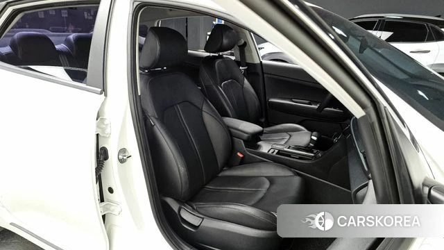 Kia K5 second generation 2018 Белый из Кореи, фото 2