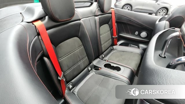 Mercedes-Benz C-Class W205 2019 Белый из Кореи, фото 2
