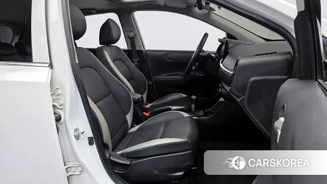 Kia Morning Urban (JA) 2022 Белый из Кореи, фото 2