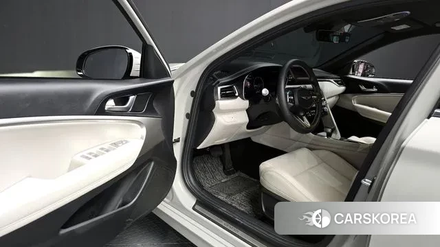 Genesis The New G70 Shooting Brake 2024 Серебристо-серый из Кореи, фото 2