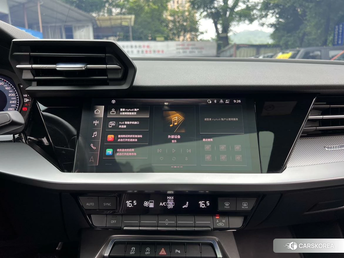 Audi A3 2021 Белый из Китая, фото 2
