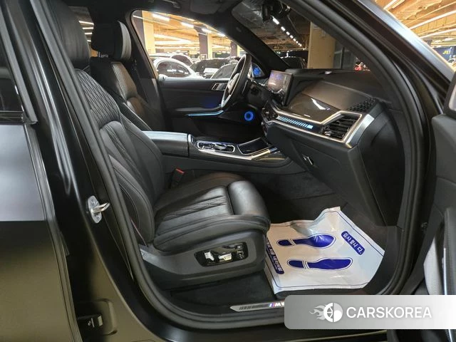 BMW X7 (G07) 2025 Черный из Кореи, фото 2