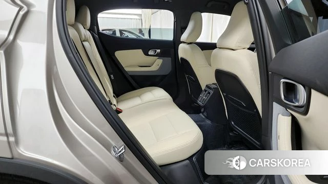 Polestar Polestar 2 2023 Песочный из Кореи, фото 2