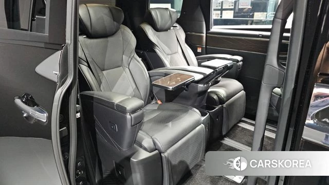 Toyota Alphard 4th Generation 2025 Черный из Кореи, фото 2