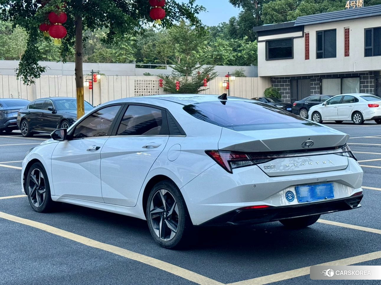 Hyundai Elantra 2020 Белый из Китая, фото 2
