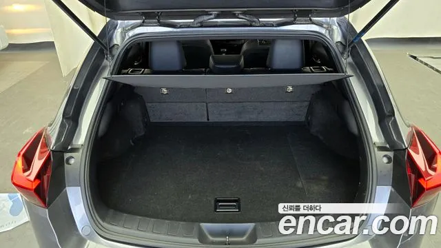 Lexus UX250h 2020 Серый из Кореи, фото 2