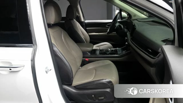 Kia The New Carnival 4th Generation 2024 Белый из Кореи, фото 2