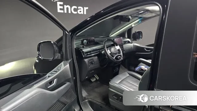 Hyundai Staria 2021 Черный из Кореи, фото 2