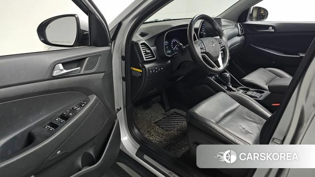Hyundai All New Tucson 2018 Серебристо-серый из Кореи, фото 2