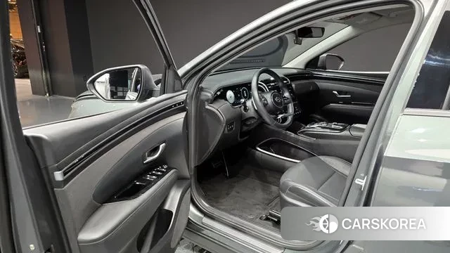 Hyundai Tucson (NX4) 2022 Серый из Кореи, фото 2