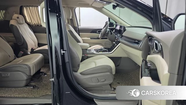 Kia Carnival 4th generation 2021 Черный из Кореи, фото 2