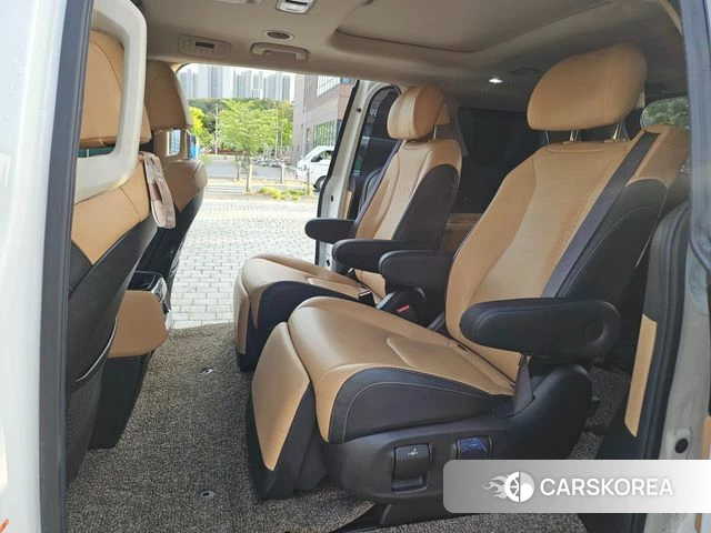 Kia Carnival 4th generation 2021 Белый из Кореи, фото 2